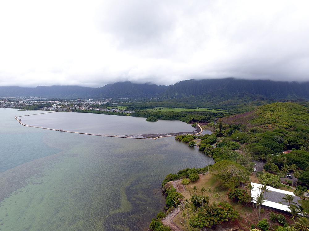 Heeia State Park and Fishpond: Heeia State Park is located at Kealohi Point  in Kaneohe Bay on Oahu's windward side and provides scenic views of one of  Hawaii's largest fishponds as well