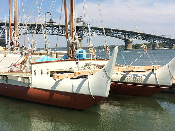 Hokule‘a bow