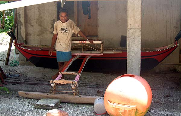 Small canoe
